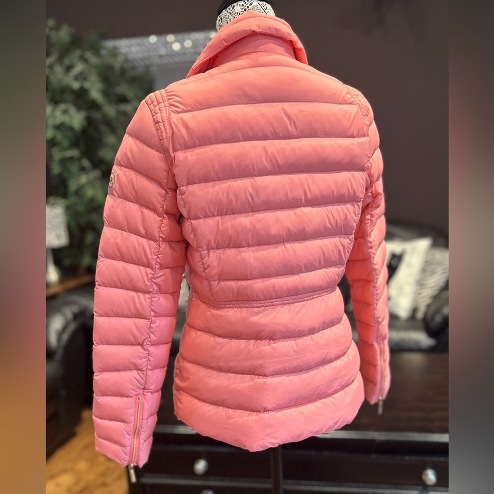 Michael Kors Packable Downfill Puffer Jacket - Picture 3 of 10